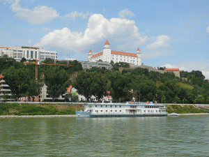 Братислава из Дуная