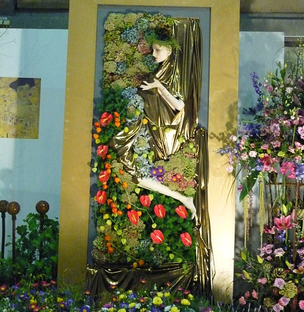 Туллн, выставка цветов